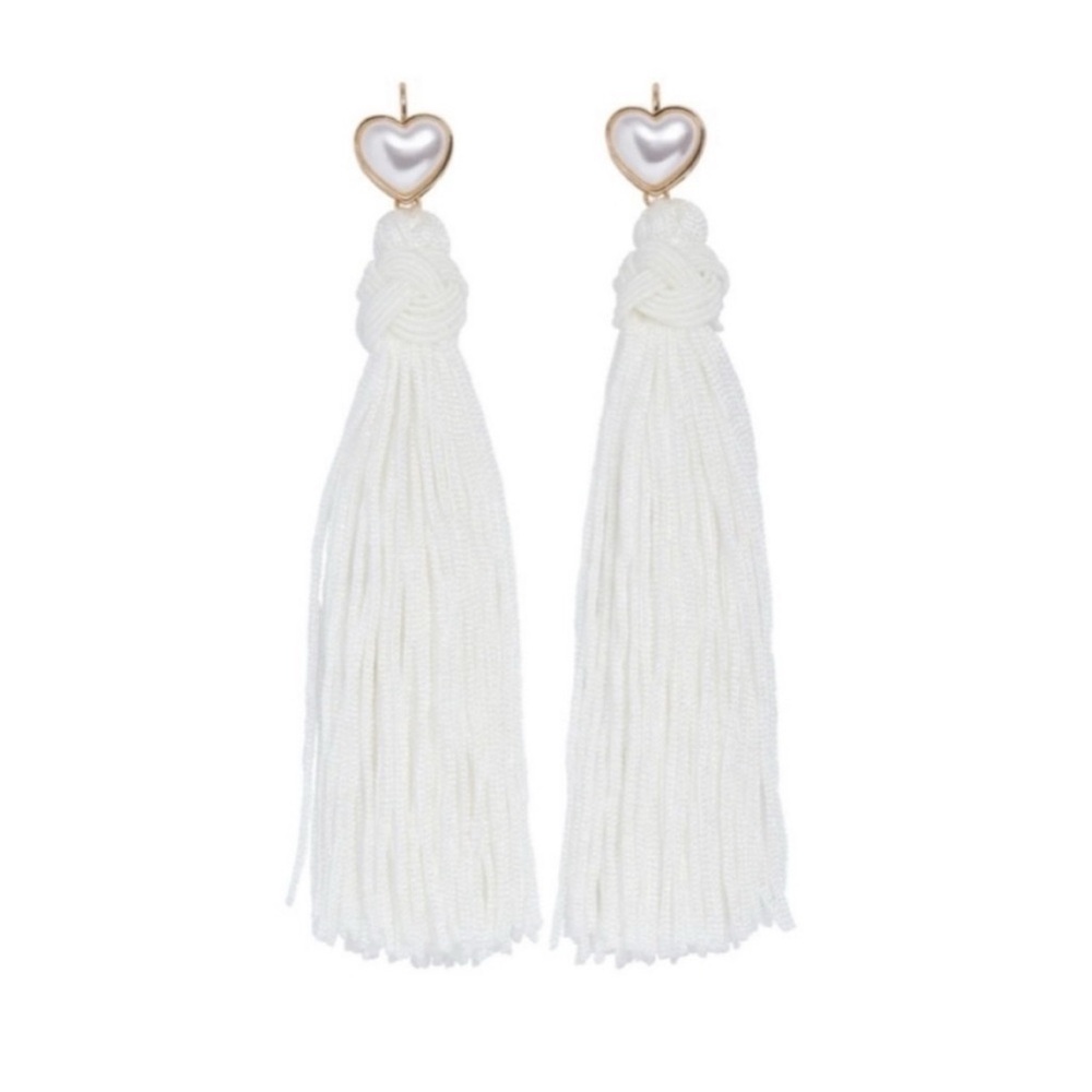 NEW Hill House The Tassel Earrings Pearl Heart in Cream / Gold - Picture 2 of 8